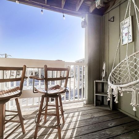 Cozy Beach Condo Sleeps 6 Pool Каролина Бийч Екстериор снимка